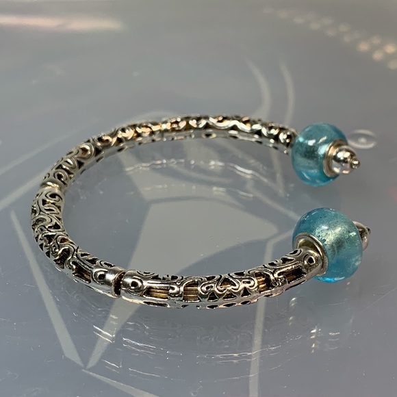 FILIGREE + HANDMADE LAMPWORK BANGLE 5.5 cm diameter - Picture 4 of 5